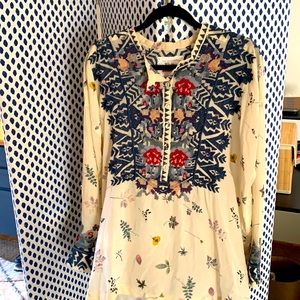 Gorgeous NWT Johnny Was Biya silk blouse